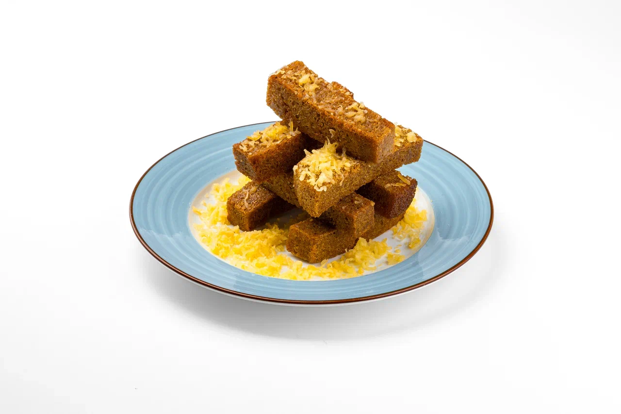 Гренки с чесноком и сыром